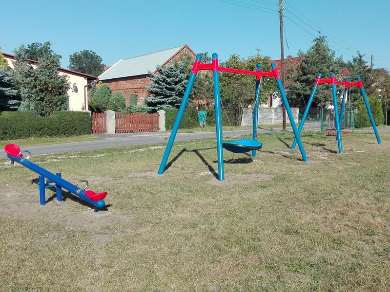 boisko_w_pobielu_1