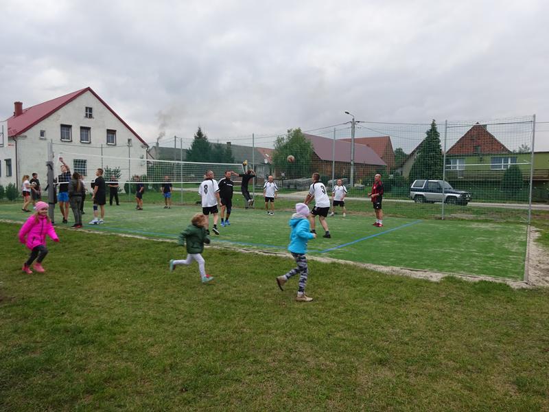 boisko_w_pobielu_3