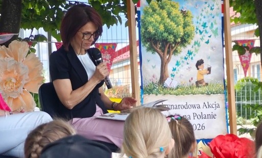 Międzynarodowa Akcja Czytanie na Polanie organizowane przez Przedszkole Samorządowe im. Marii Konopnickiej w Wąsoszu