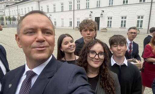 Zdjęcie do Młodzieżowa Rada Gminy Wąsosz miała zaszczyt uczestniczyć w I Prezydenckim Kongresie Młodzieżowych Rad.