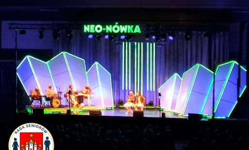 Zdjęcie do Kulturalna aktywizacja senior&oacute;w z Gminy Wąsosz &ndash; wyjazd na kabaret Neo-N&oacute;wka! &nbsp;&nbsp;