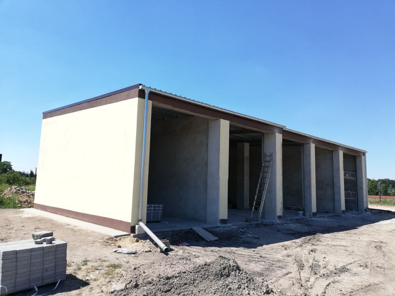 Postępy w budowie budynku garażowego